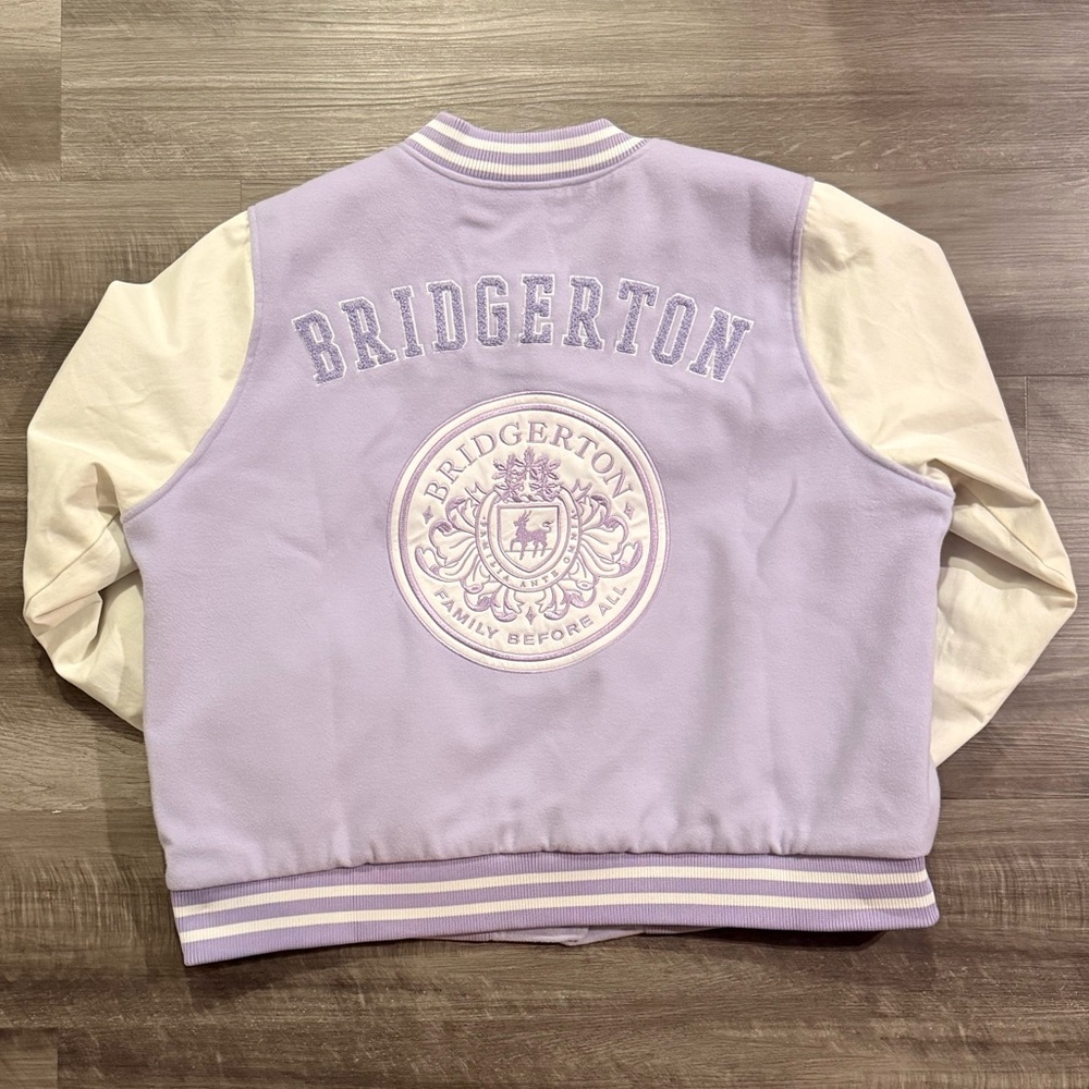 Her Universe Bridgerton 1X Lavender and White Varsity Jacket *never worn* - Picture 10 of 10